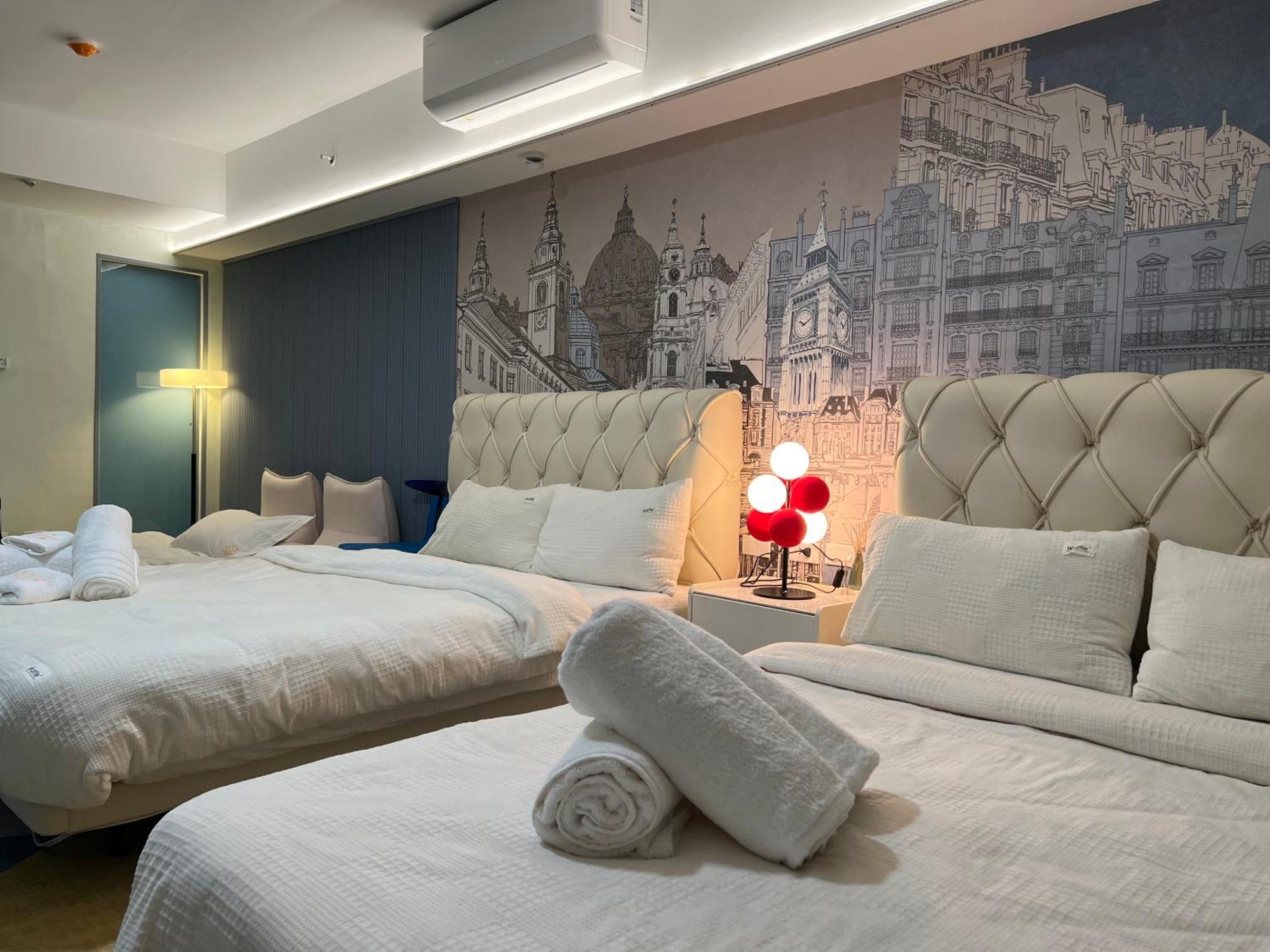 Luxurious European Style Penthouse Modern Apart Ment Cross City Of Dreams Okada Solaire Moa Airport Manila Bagian luar foto